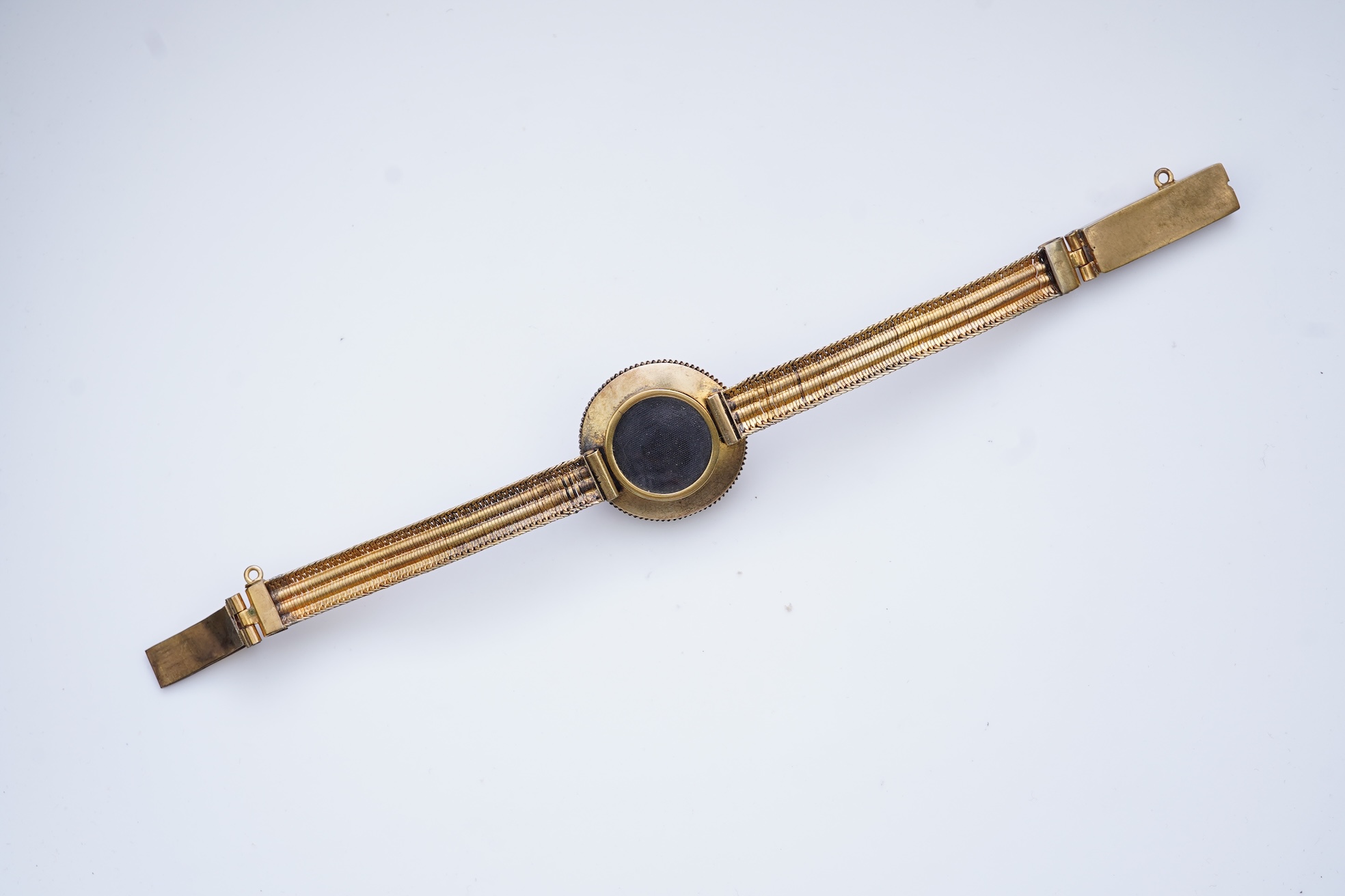A garnet bracelet, second half 19th century